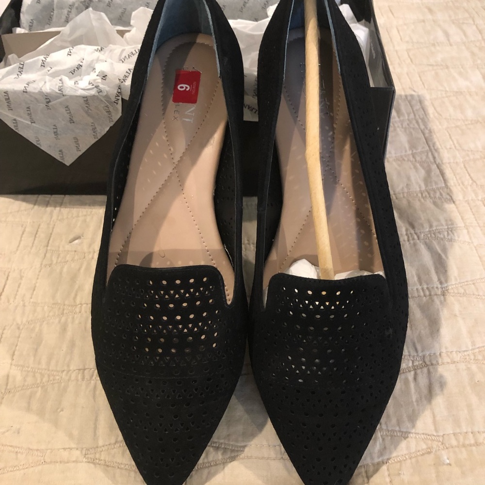 Alfani perforated pointed toe flat. New in box, size 9.